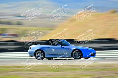 media/Dec-13-2025-Extreme Speed (Sat) [[d129ecb0b9]]/Low Inter/Session 1 (Turn 2)/